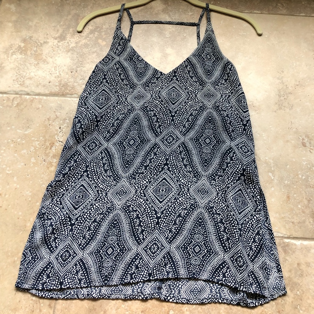 H&M Navy blue and white patterned tank top